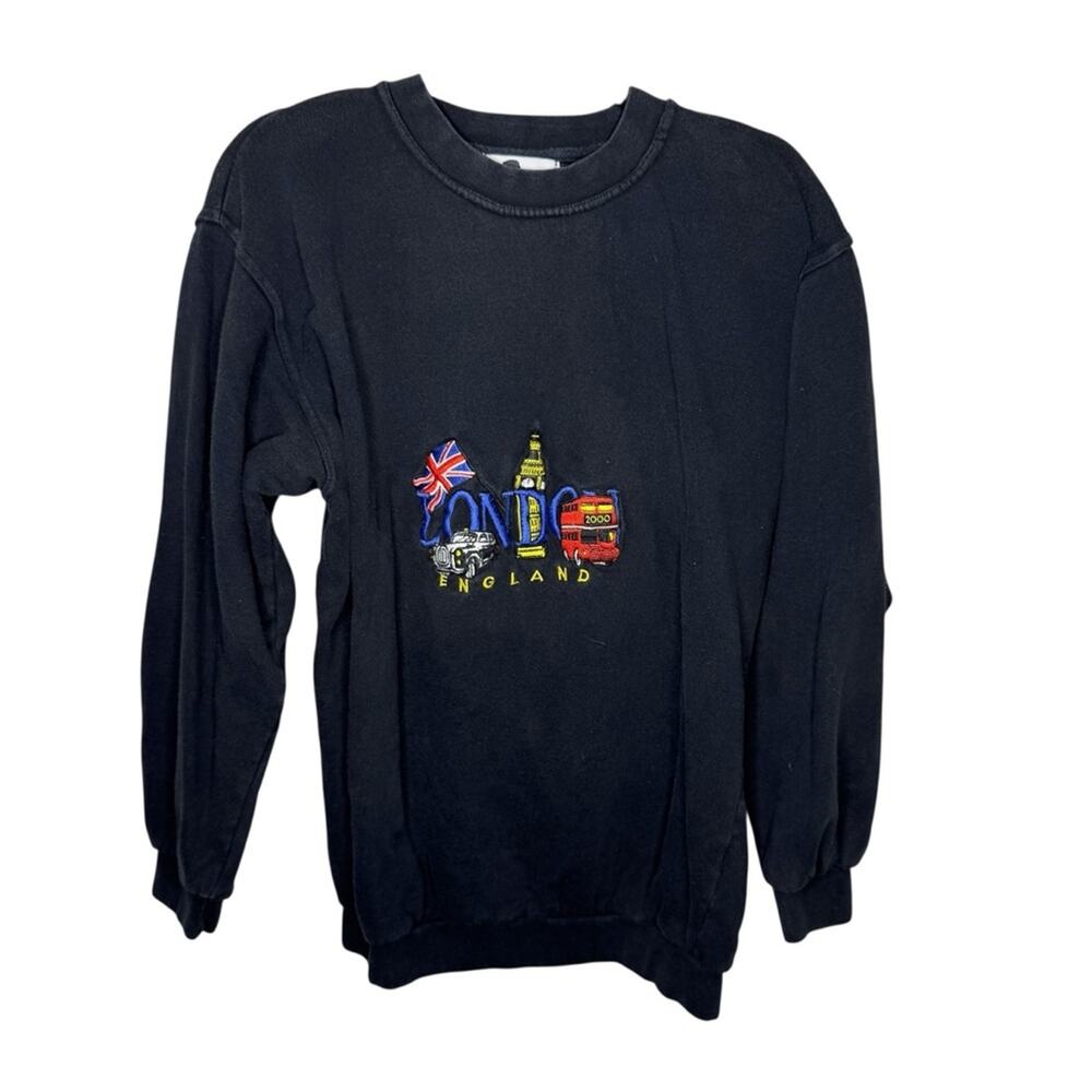 CHURCHILL / black vintage embroidered London, England pullover sweatshirt / L